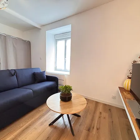 Apartman Cernay 3 En Rdc Proche Commerce Et Centre Reims